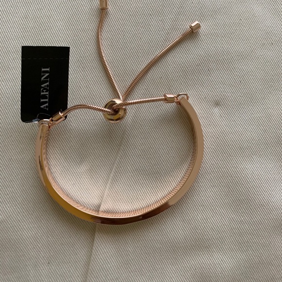Alfani bracelet - Picture 2 of 7